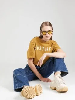 Mustang T-shirts Shirt ALINA Dames Goudgeel -Mustang Verkoop 3dc786d2d2a444c150c56c9063e30e5d