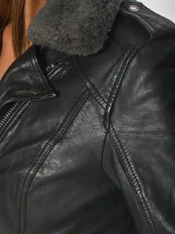 Mustang Leren Jassen Tussenjas Grenada FF Dames Zwart -Mustang Verkoop 67177a62b44b947e2160786c26d64675