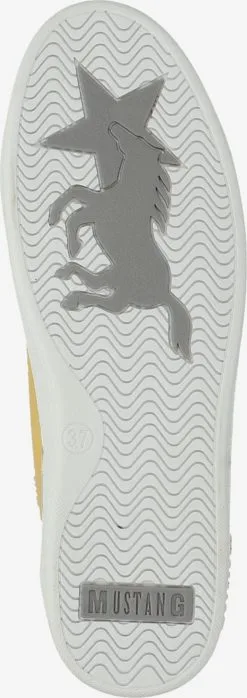 Mustang Fashion Sneakers Sneakers Laag Dames Geel -Mustang Verkoop 6ae726beb4274efd4de6a28f3ecaab60