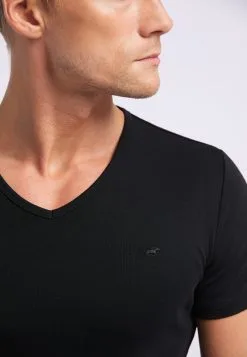 Mustang T-shirts Shirt Aaron Heren Zwart -Mustang Verkoop 7bfeaad13cb6c85ce35a995fad3bd329