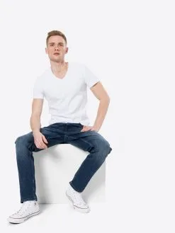 Mustang T-shirts Shirt Aaron V Heren Wit -Mustang Verkoop ce90e61e5859920ada9b43cc7d41e865